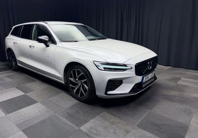 Volvo V60, 2021