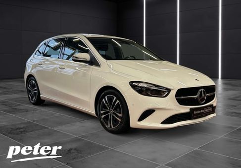 Mercedes-Benz B 200, 2024