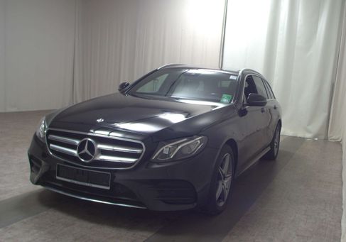 Mercedes-Benz E 300, 2020