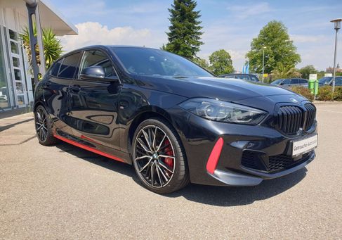BMW 128, 2021 3