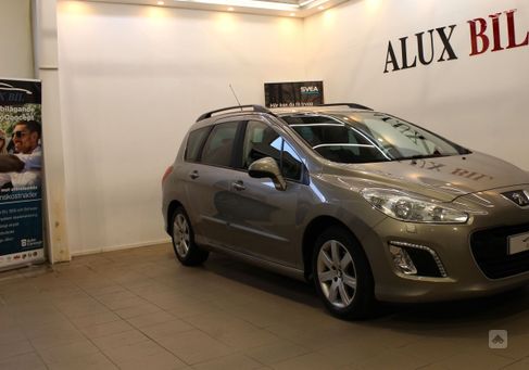 Peugeot 308, 2011