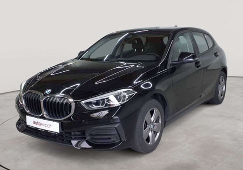 BMW 118, 2022 2