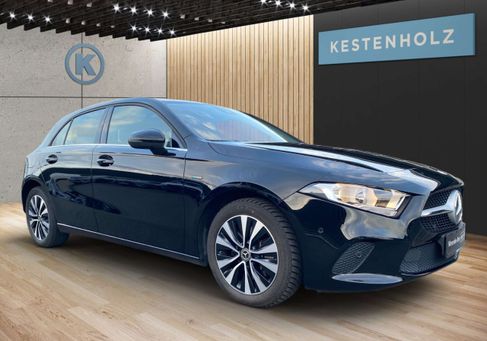 Mercedes-Benz A 250, 2021