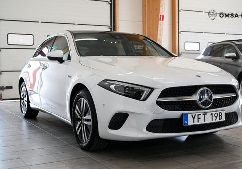 Mercedes-Benz A 250, 2021