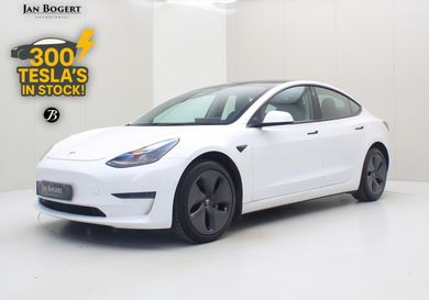 Tesla Model 3, 2022