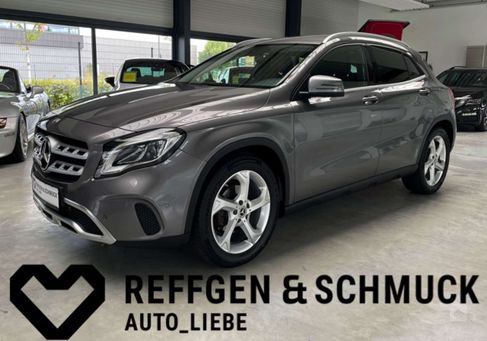 Mercedes-Benz GLA 180, 2017