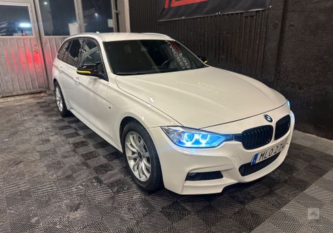 BMW 318, 2015