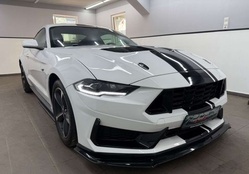 Ford Mustang, 2020