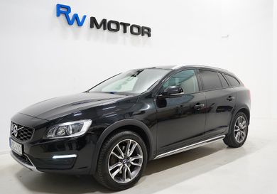 Volvo V60 Cross Country, 2018