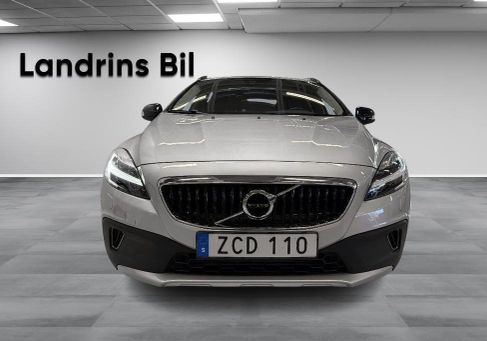 Volvo V40 Cross Country, 2019