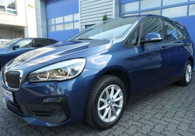 BMW 216, 2022