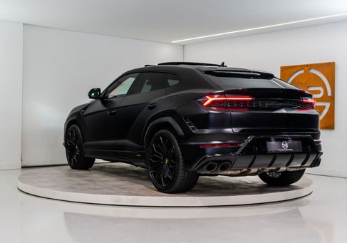 Lamborghini Urus, 2025