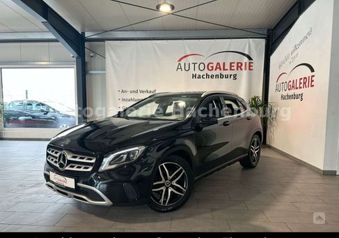 Mercedes-Benz GLA 180, 2019