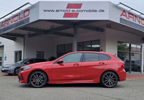 BMW 118, 2023