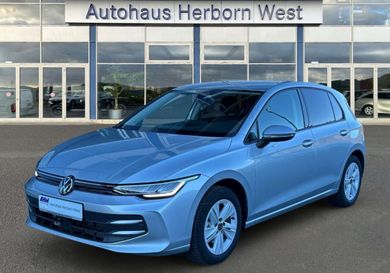 Volkswagen Golf, 2025