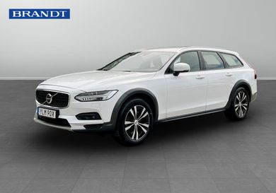 Volvo V90 Cross Country, 2021