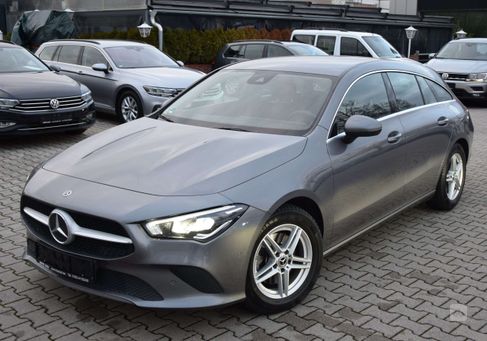 Mercedes-Benz CLA 180, 2020