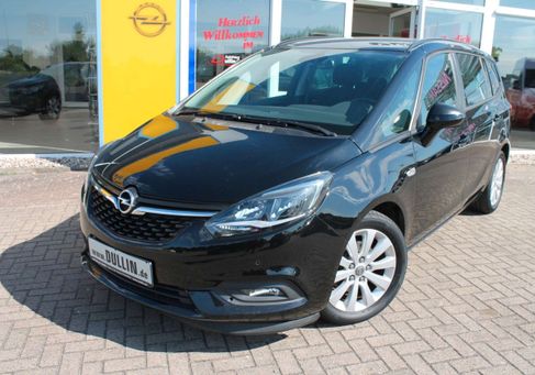 Opel Zafira, 2018