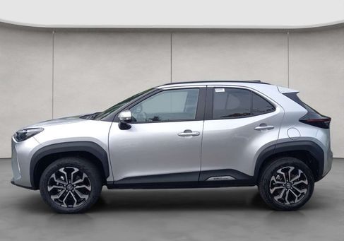 Toyota Yaris Cross, 2025