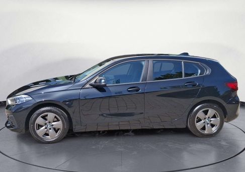 BMW 118, 2023