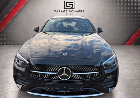 Mercedes-Benz E 300, 2022 2