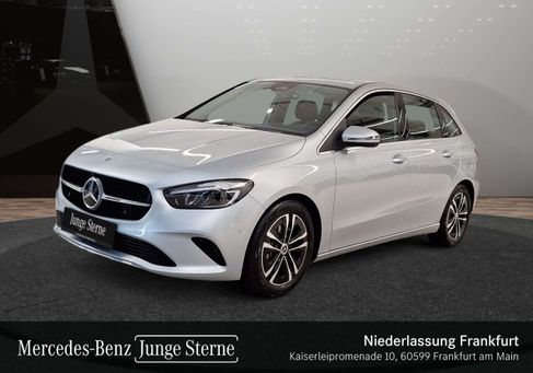 Mercedes-Benz B 200, 2026