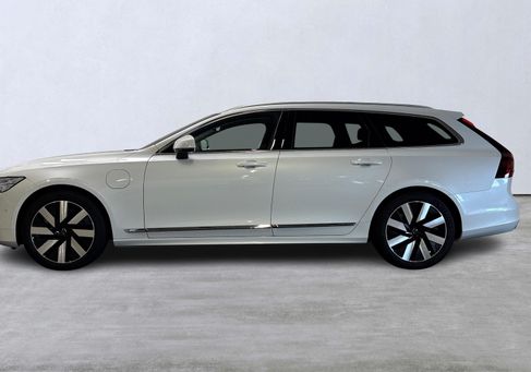Volvo V90, 2025