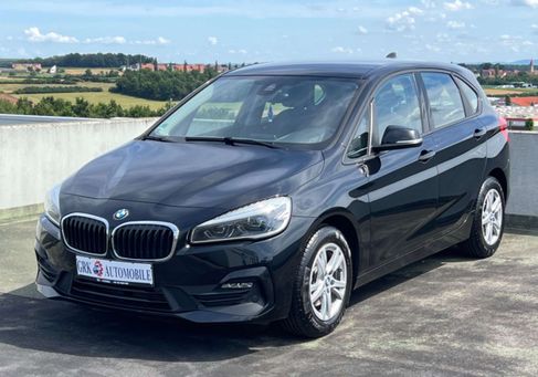 BMW 216, 2019