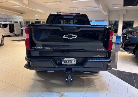 Chevrolet Silverado, 2021