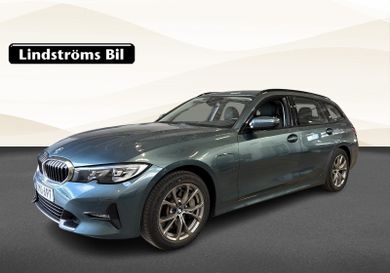 BMW 330, 2021