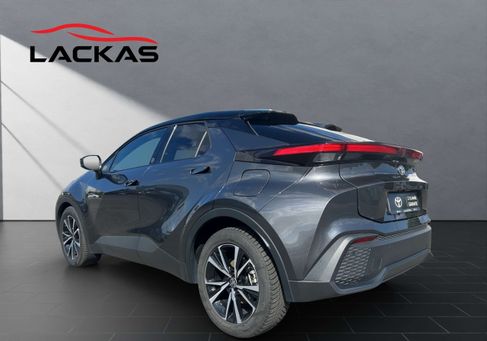 Toyota C-HR, 2024 3