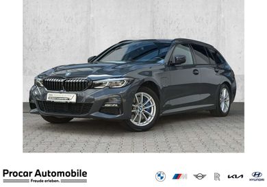 BMW 330, 2021