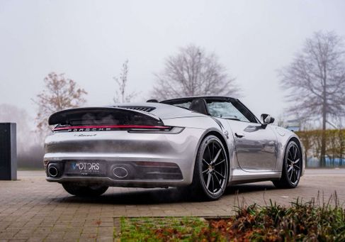Porsche 992, 2021