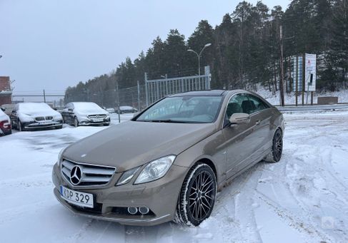 Mercedes-Benz E 350, 2010