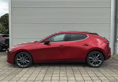 Mazda 3, 2024