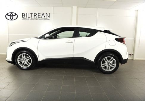 Toyota C-HR, 2023