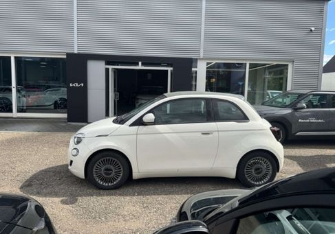 Fiat 500, 2022