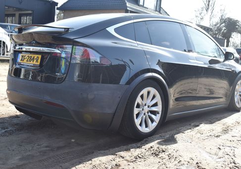 Tesla Model X, 2018