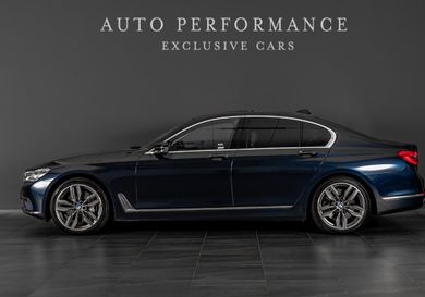 BMW 750, 2017