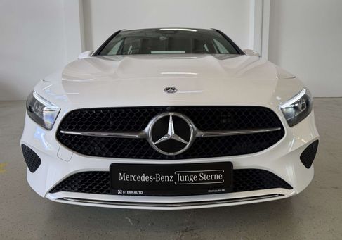 Mercedes-Benz A 250, 2025