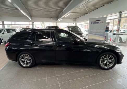 BMW 318, 2022