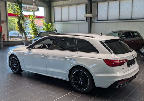 Audi A4, 2023