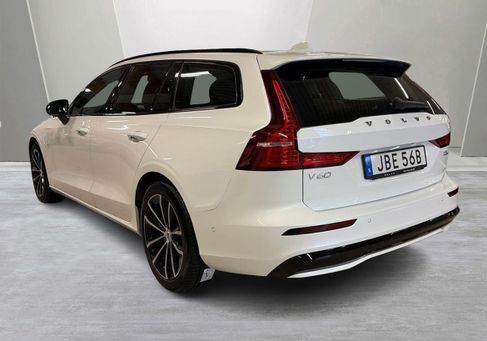Volvo V60, 2025