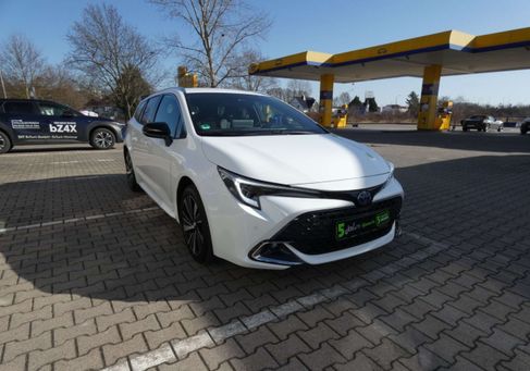 Toyota Corolla, 2025 3