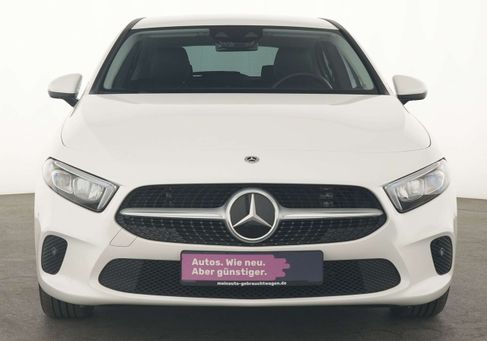 Mercedes-Benz A 220, 2022