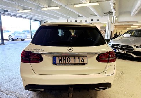 Mercedes-Benz C 300, 2021