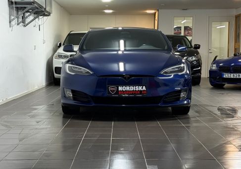 Tesla Model S, 2018 2