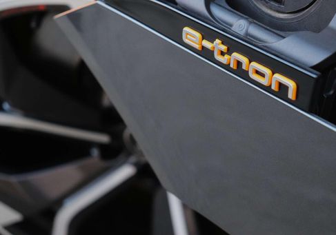 Audi e-tron, 2021 3
