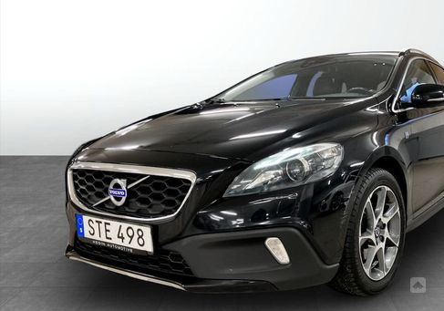 Volvo V40 Cross Country, 2015