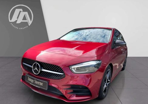 Mercedes-Benz B 220, 2023